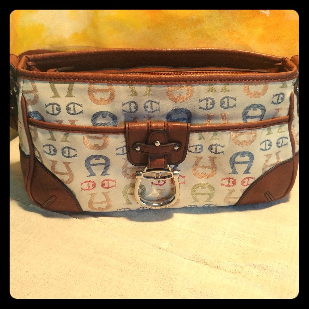 Etienne Aigner purse